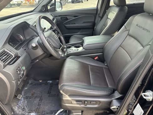 Used 2024 Honda Passport Black Edition image 15