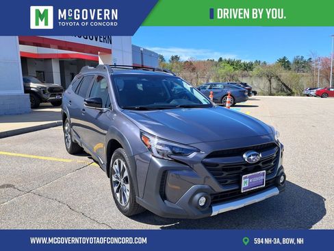 Used 2023 Subaru Outback Limited AWD/4WD image 12