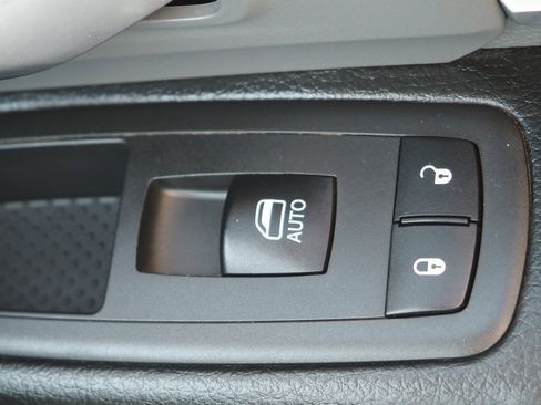 Used 2019 RAM 2500 Big Horn image 25