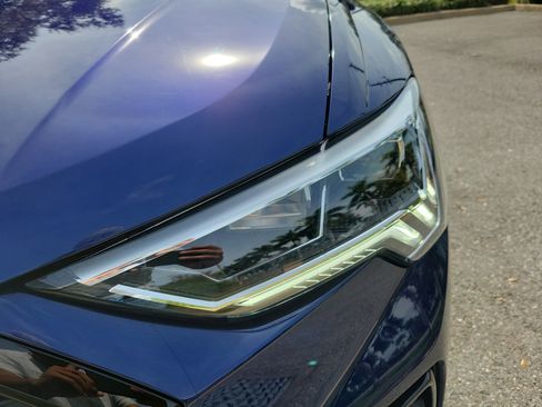 Used 2025 Audi Q3 2.0T Premium w/ Convenience Package image 9