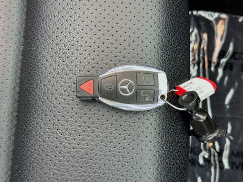 Used 2014 Mercedes-Benz C 250 Sport image 34