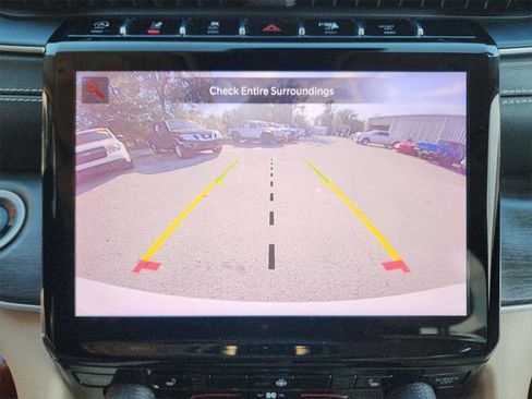 Certified 2022 Jeep Grand Cherokee Limited w/ MOPAR Finishing Package image 23