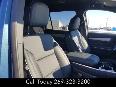 New 2026 Buick Enclave Preferred w/ Power Package image 29