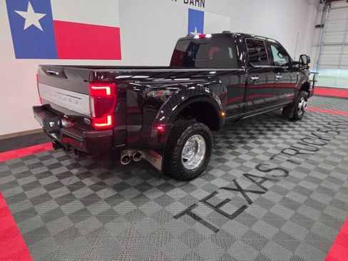 Used 2022 Ford F350 Platinum image 25