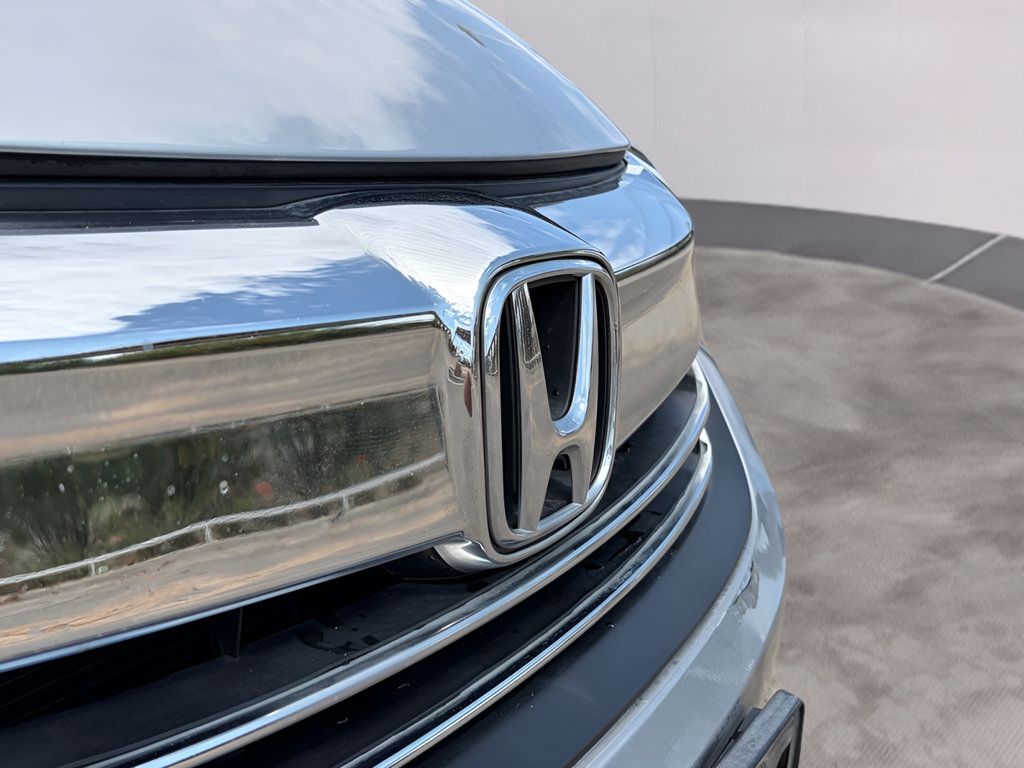 Used 2017 Honda Accord LX image 10