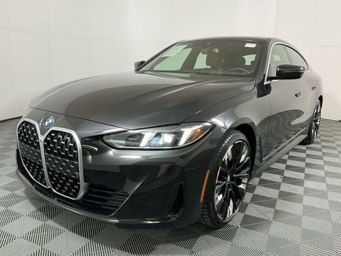 Certified 2025 BMW 430i w/ Premium Package image 2