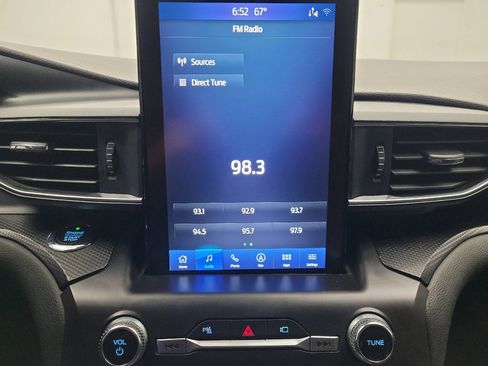 Used 2020 Ford Explorer ST w/ ST Street Pack AWD/4WD image 25