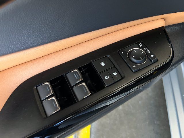 Used 2023 Lexus ES 350 w/ Accessory Package (Z1) FWD image 28