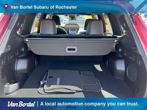 Used 2025 Subaru Forester Limited AWD/4WD image 26