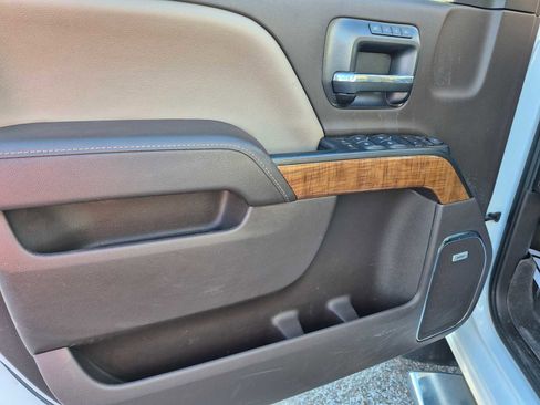 Used 2018 GMC Sierra 1500 SLT image 13