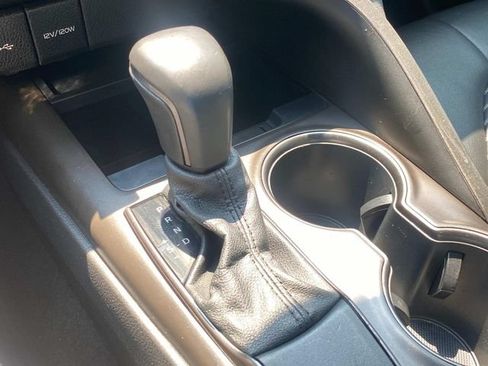 Used 2021 Toyota Camry SE FWD image 27