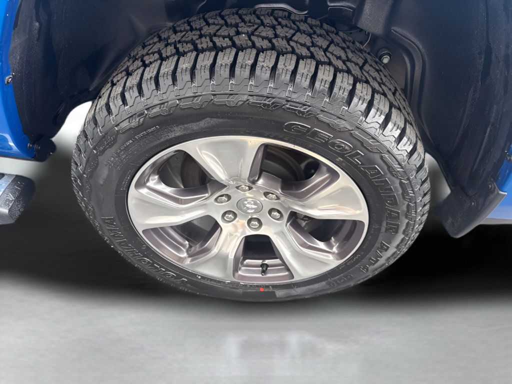Used 2023 RAM 1500 Laramie AWD/4WD image 24
