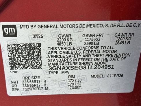 Used 2026 Chevrolet Equinox ACTIV w/ LPO, Floor Liner Package image 32