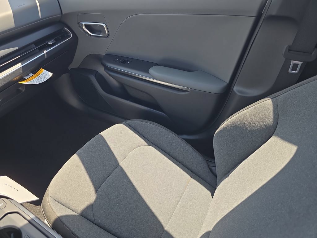 New 2026 Kia K4 FWD image 15