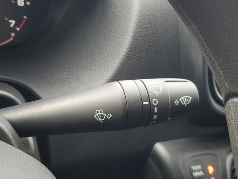 Used 2025 RAM ProMaster 2500 w/ Storage Group image 13