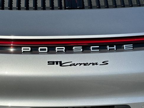 Used 2024 Porsche 911 Carrera S RWD image 38