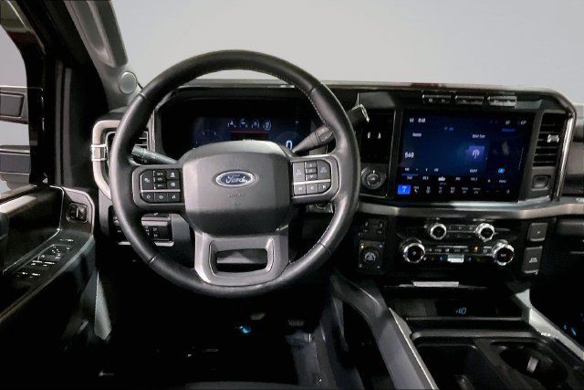 Used 2024 Ford F350 Lariat w/ Lariat Ultimate Package AWD/4WD image 5