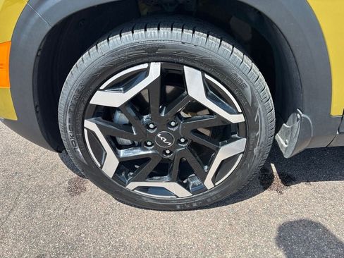 Used 2024 Kia Seltos SX w/ SX Sunroof Package AWD/4WD image 9