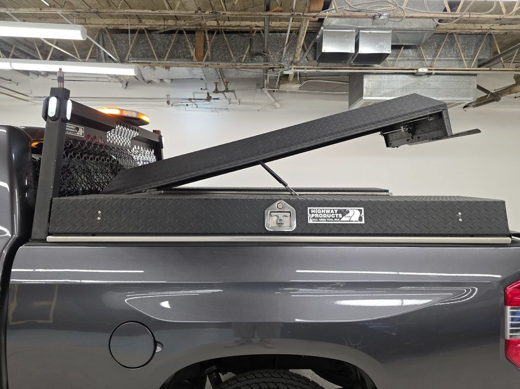 Used 2021 Toyota Tundra SR5 AWD/4WD image 54