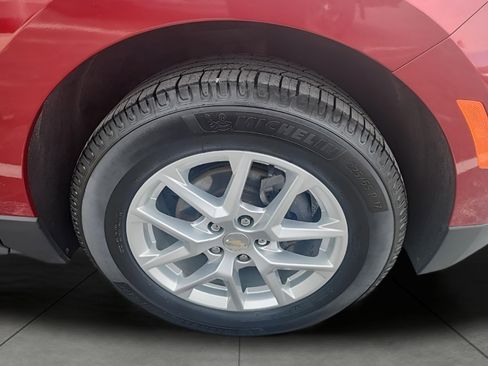 Certified 2023 Chevrolet Equinox LT FWD image 9