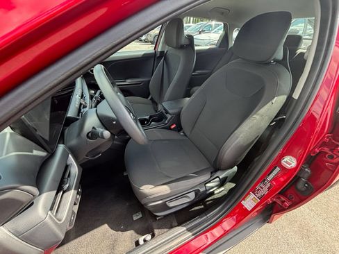 Used 2026 Kia K4 FWD image 35