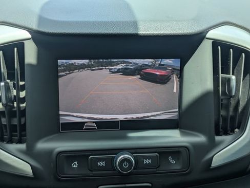 Used 2023 GMC Terrain SLE w/ Driver Convenience Package FWD image 22