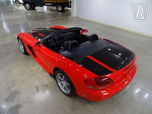 Used 2003 Dodge Viper SRT-10 image 8