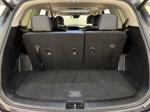 Used 2025 Kia Telluride S FWD image 22