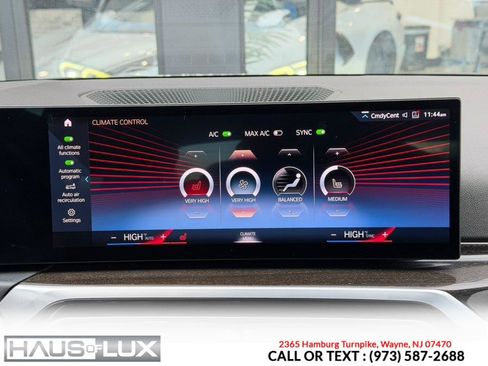 Used 2023 BMW 330i xDrive Sedan w/ Driving Assistance Package image 28