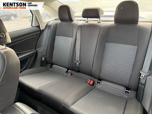 Used 2025 Volkswagen Jetta S image 34