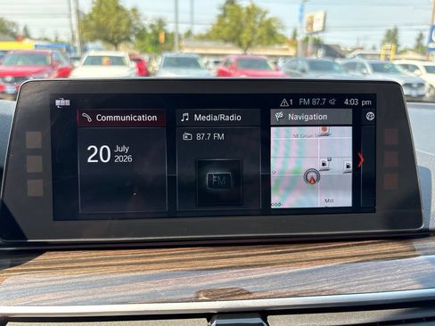 Used 2017 BMW 530i xDrive AWD/4WD image 19