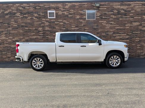 Used 2022 Chevrolet Silverado 1500 Custom AWD/4WD image 6