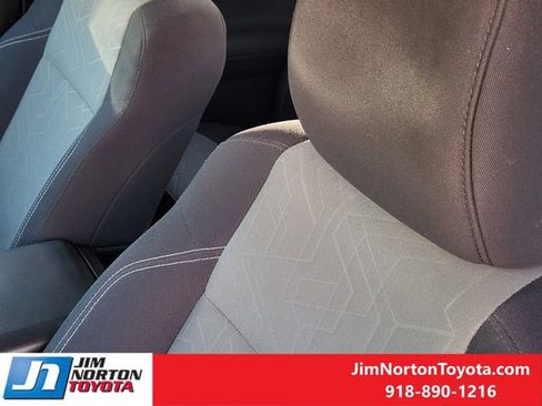 Used 2020 Toyota Tacoma TRD Off-Road image 17