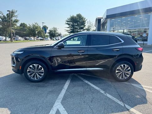 Used 2026 Buick Envision Preferred AWD/4WD image 2