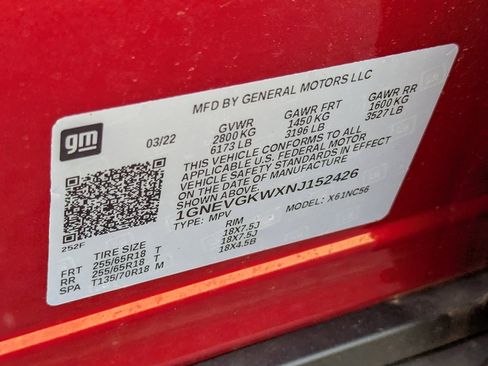 Used 2022 Chevrolet Traverse LT image 44