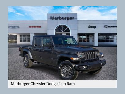 New 2026 Jeep Gladiator Sport