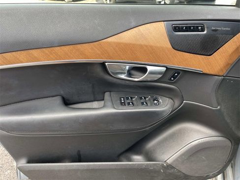 Used 2023 Volvo XC90 T8 Plus image 20