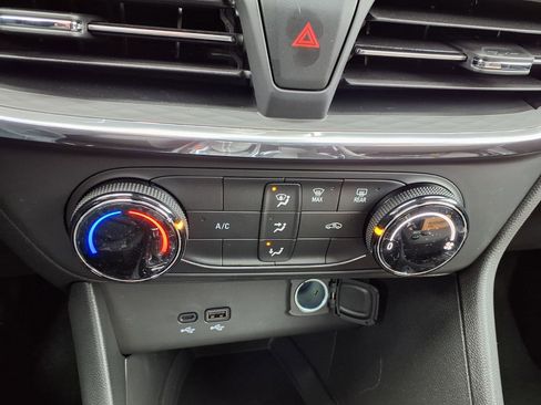 New 2026 Buick Encore GX Preferred image 5