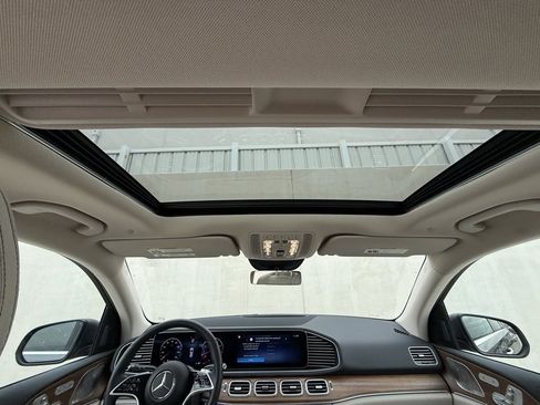 Used 2025 Mercedes-Benz GLE 350 4MATIC image 8