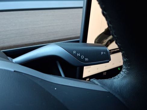 Used 2020 Tesla Model 3 Performance image 20