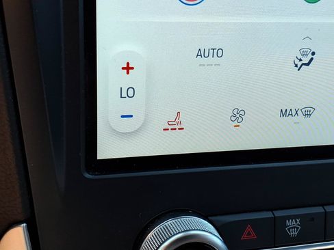 Certified 2024 Ford Edge SEL AWD/4WD image 18
