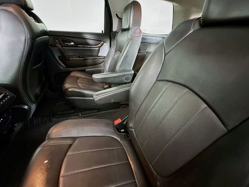 Used 2014 GMC Acadia Denali image 4