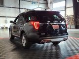 Used 2016 Ford Explorer XLT w/ Equipment Group 202A image 4