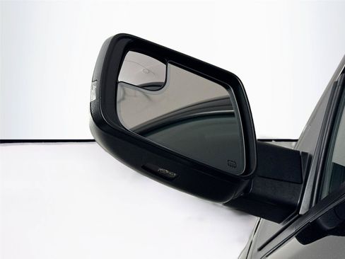 Used 2021 RAM 1500 Big Horn RWD image 5