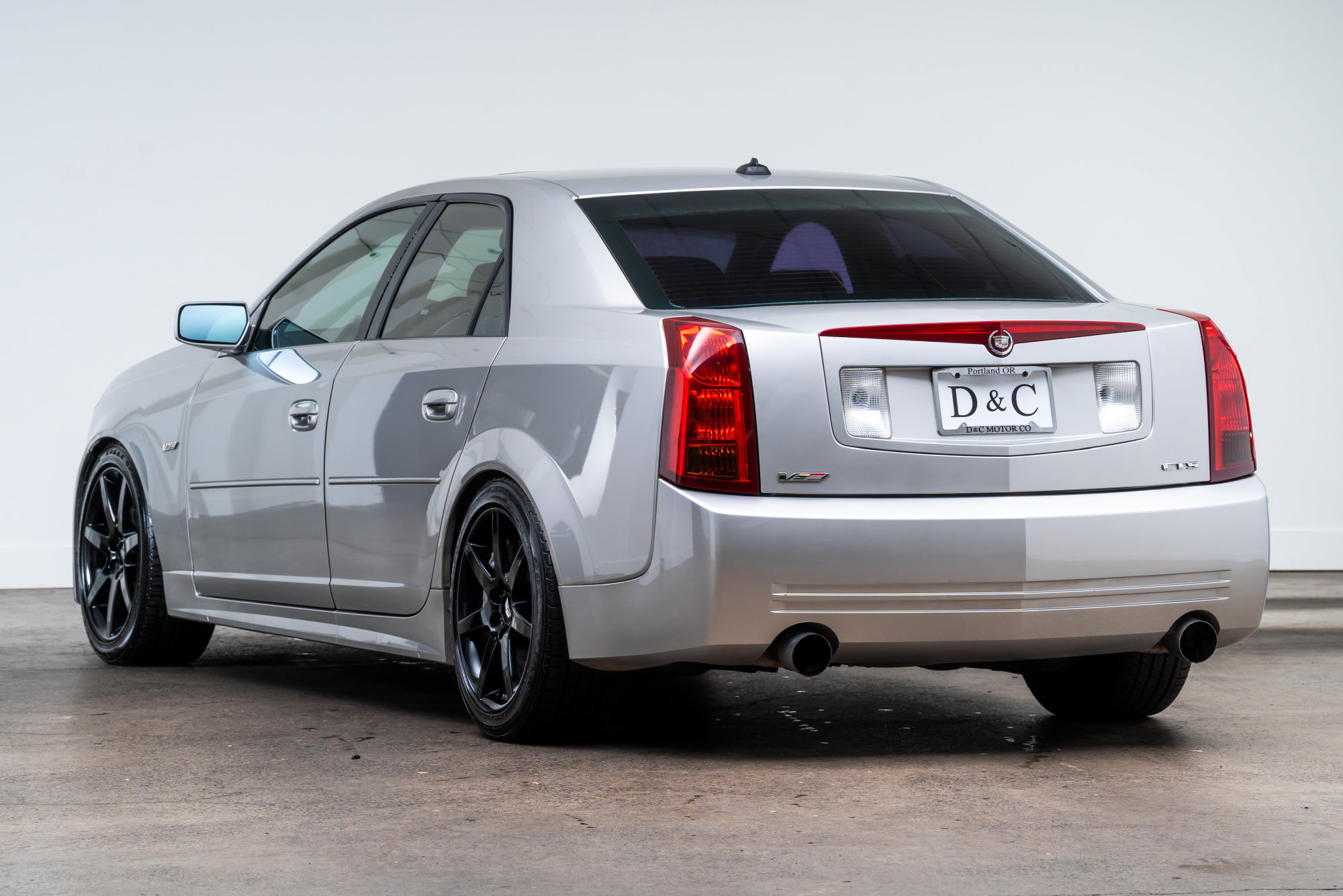 Used 2004 Cadillac CTS V RWD image 5