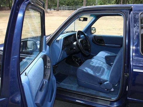 Used 1993 Ford Ranger XLT RWD image 5