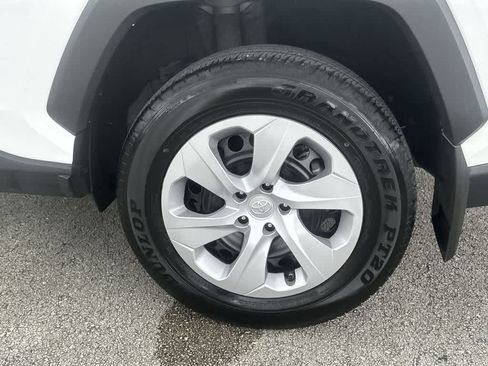 Used 2025 Toyota RAV4 LE FWD image 10