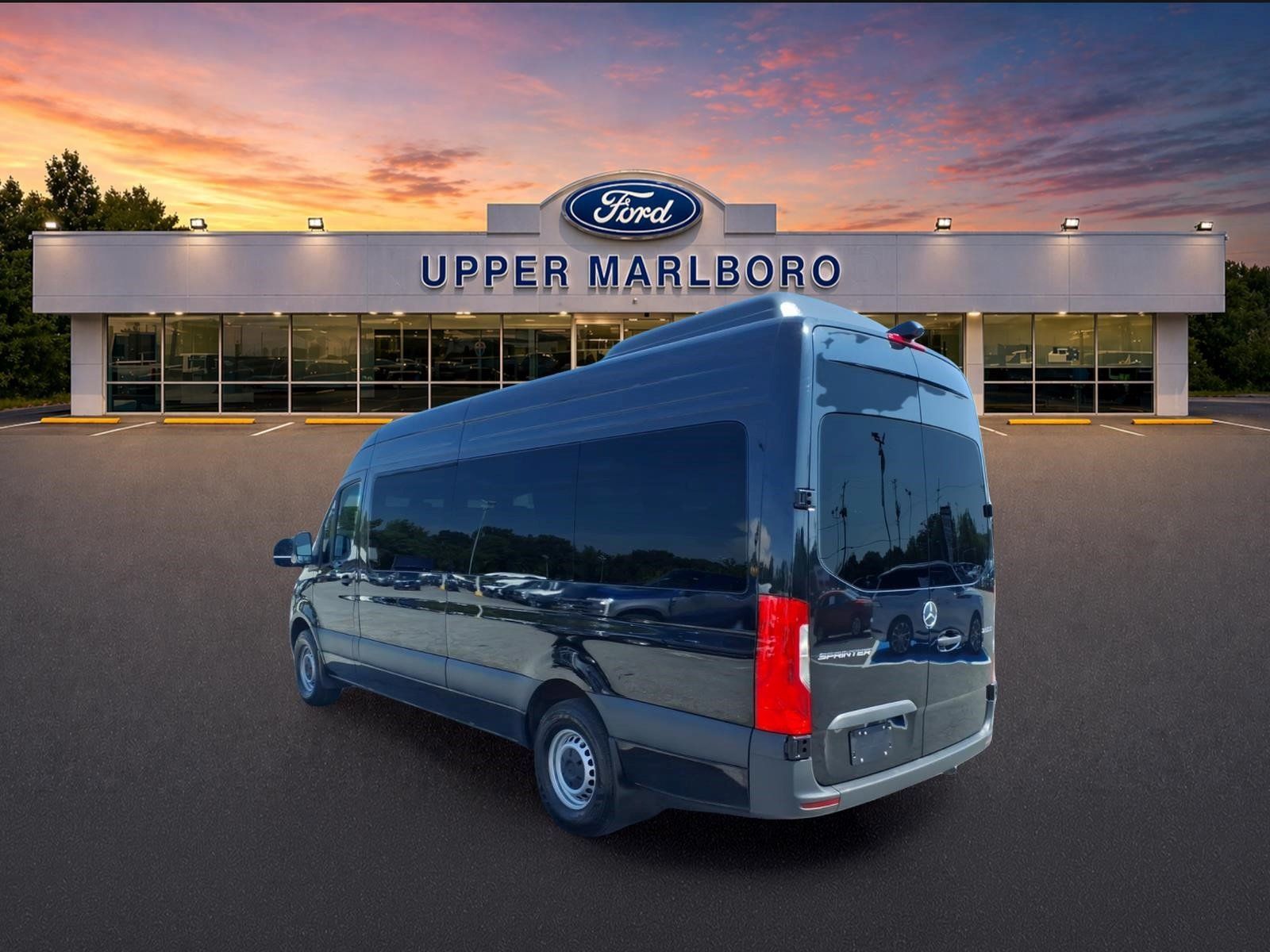 Used 2025 Mercedes-Benz Sprinter 2500 image 4
