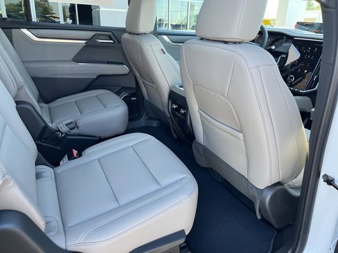 New 2026 GMC Acadia Elevation w/ Elevation Premium Package image 16