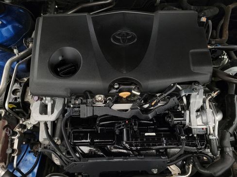 Used 2020 Toyota Camry SE image 30